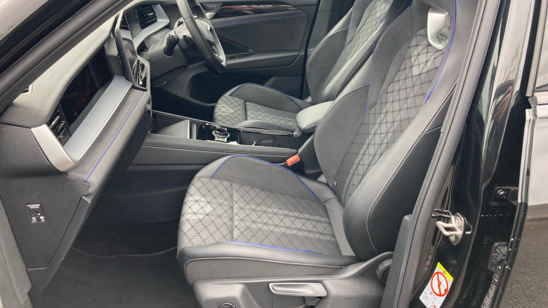 Volkswagen Tayron 2.0 TDI R-Line 5dr DSG7 [7 Seat] Diesel Estate